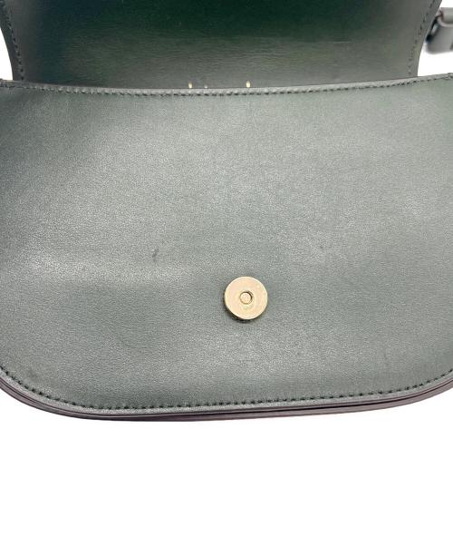 Kate Spade（ケイトスペード）Kate Spade (ケイトスペード) ルラスモールサドルバック グリーン×レッドの古着・服飾アイテム