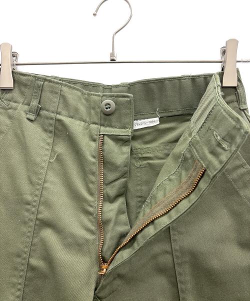 US ARMY（ユーエスアーミー）US ARMY (ユーエスアーミー) ユーティリティパンツ カーキ サイズ: 71cm (W28)の古着・服飾アイテム