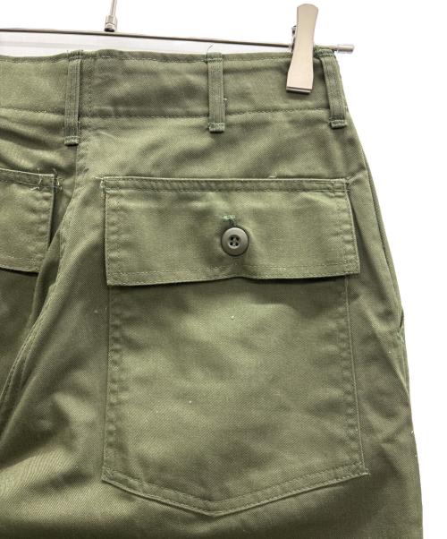 US ARMY（ユーエスアーミー）US ARMY (ユーエスアーミー) ユーティリティパンツ カーキ サイズ: 71cm (W28)の古着・服飾アイテム
