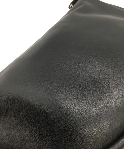 DSQUARED2（ディースクエアード）DSQUARED2 (ディースクエアード) ショルダーバッグ ブラックの古着・服飾アイテム
