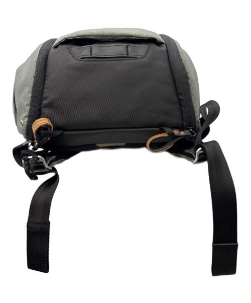 peak design（ピークデザイン）peak design (ピークデザイン) エブリデイバックパック グレーの古着・服飾アイテム