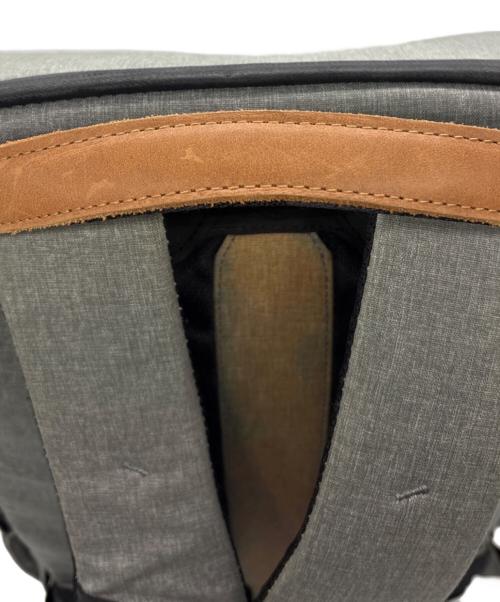 peak design（ピークデザイン）peak design (ピークデザイン) エブリデイバックパック グレーの古着・服飾アイテム