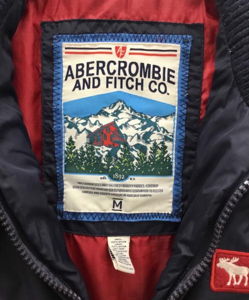 Abercrombie & Fitch（アバクロンビー アンド フィッチ）Abercrombie & Fitch (アバクロンビー アンド フィッチ) ダウンジャケット ネイビー サイズ:Mの古着・服飾アイテム