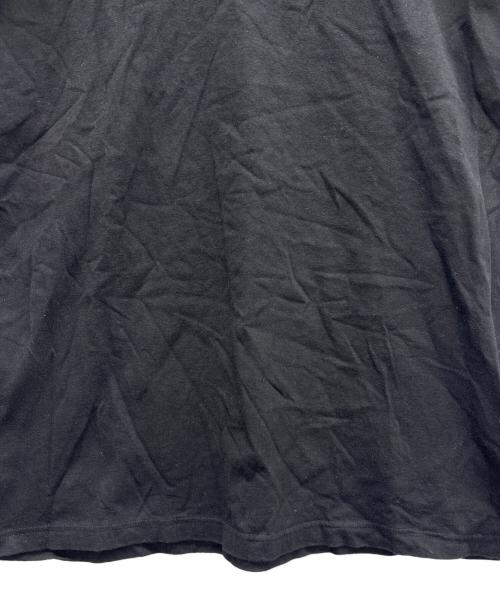 sacai（サカイ）sacai (サカイ) KAWS (カウズ) FLOCK PRINT T-SHIRT ブラック サイズ:3の古着・服飾アイテム