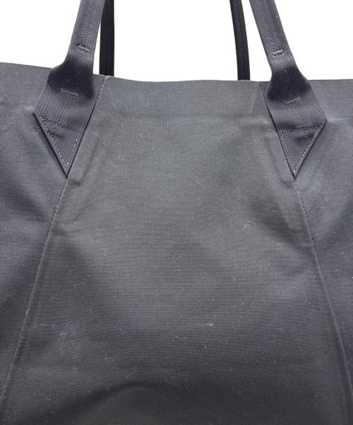 ARC'TERYX（アークテリクス）ARC'TERYX (アークテリクス) トートバッグ ブラック×ホワイトの古着・服飾アイテム