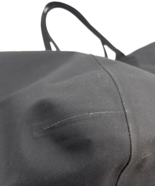 ARC'TERYX（アークテリクス）ARC'TERYX (アークテリクス) トートバッグ ブラック×ホワイトの古着・服飾アイテム