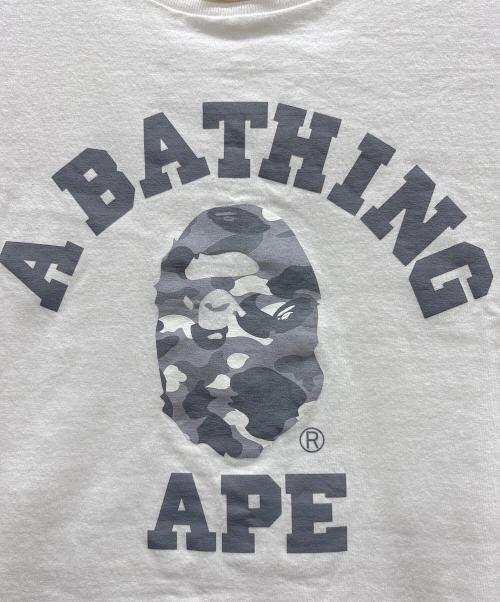A BATHING APE（アベイシングエイプ）A BATHING APE (アベイシングエイプ) Tシャツ ホワイト サイズ:Mの古着・服飾アイテム
