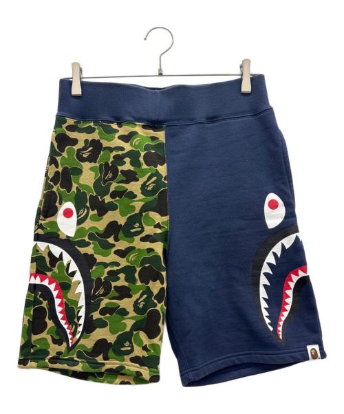 A BATHING APE（ア ベイシング エイプ）A BATHING APE (ア ベイシング エイプ) ショートパンツ マルチカラー サイズ:Sの古着・服飾アイテム
