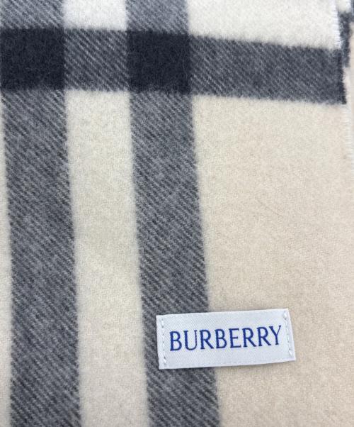 BURBERRY（バーバリー）BURBERRY (バーバリー) カシミヤマフラー アイボリーの古着・服飾アイテム