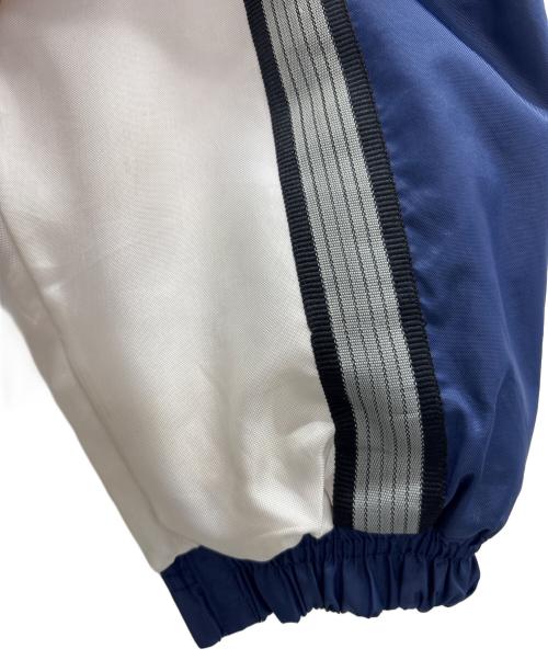 NIKE（ナイキ）NIKE (ナイキ) 中綿ジャケット アイボリー×ネイビー サイズ:Mの古着・服飾アイテム