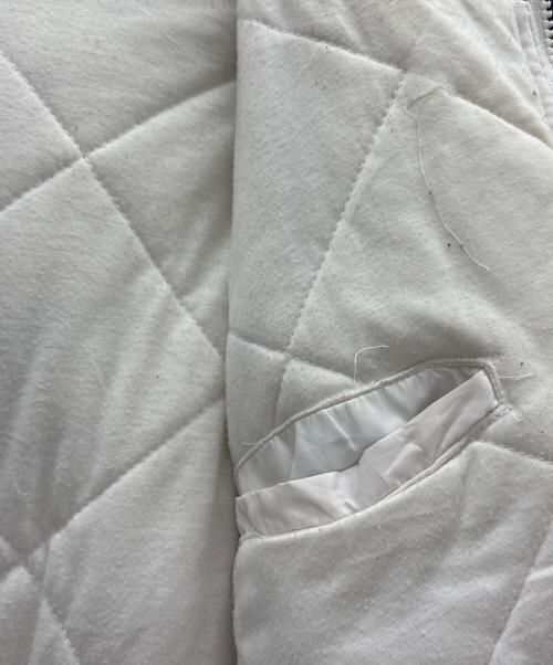 NIKE（ナイキ）NIKE (ナイキ) 中綿ジャケット アイボリー×ネイビー サイズ:Mの古着・服飾アイテム