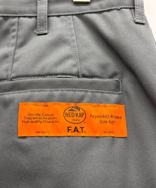 FAT（エフエーティー）FAT (エフエーティー) RED KAP (レッド キャップ) ワイドイージーパンツ グレー サイズ:SKINNYの古着・服飾アイテム