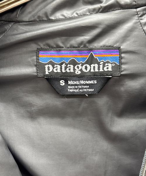 Patagonia（パタゴニア）Patagonia (パタゴニア) ナノパフフーディー グレー サイズ:Sの古着・服飾アイテム