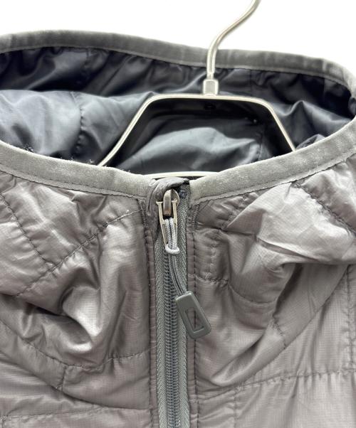 Patagonia（パタゴニア）Patagonia (パタゴニア) ナノパフフーディー グレー サイズ:Sの古着・服飾アイテム
