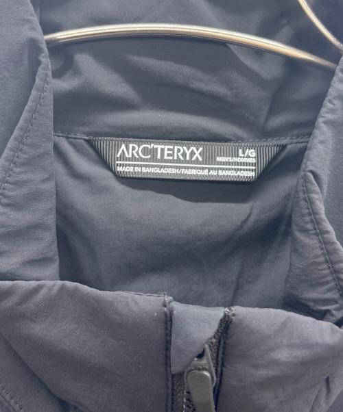 ARC'TERYX（アークテリクス）ARC'TERYX (アークテリクス) アトム SL ジャケット ブラック サイズ:L 未使用品の古着・服飾アイテム