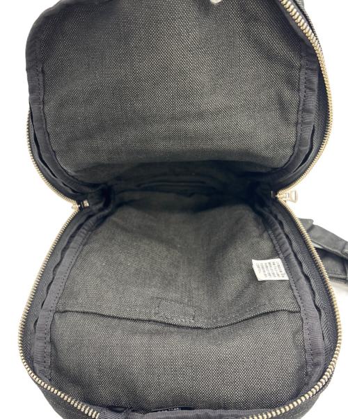 PORTER（ポーター）PORTER (ポーター) スリングショルダーバッグ ブラックの古着・服飾アイテム