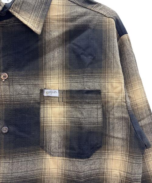 CalTop（キャルトップ）CalTop (キャルトップ) オンブレチェックシャツ ブラウン サイズ:Sの古着・服飾アイテム