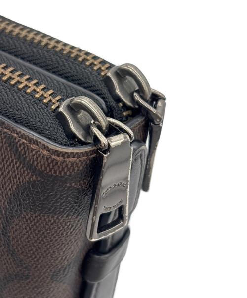 COACH（コーチ）COACH (コーチ) セカンドバッグ ブラウン×ブラックの古着・服飾アイテム