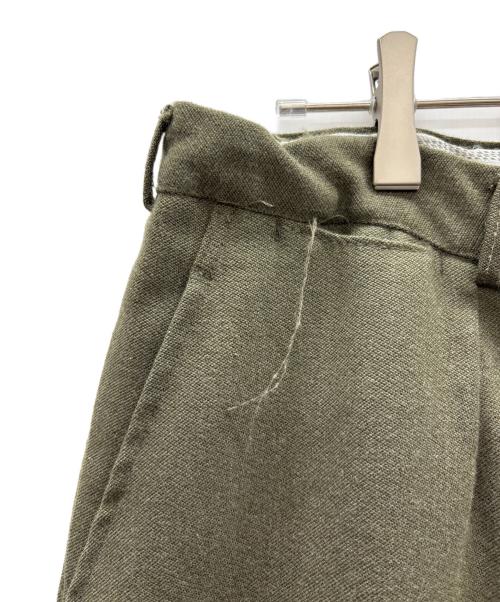 NOBLAND（ノーブランド）NOBLAND (ノーブランド) スラックス カーキ サイズ:不明の古着・服飾アイテム