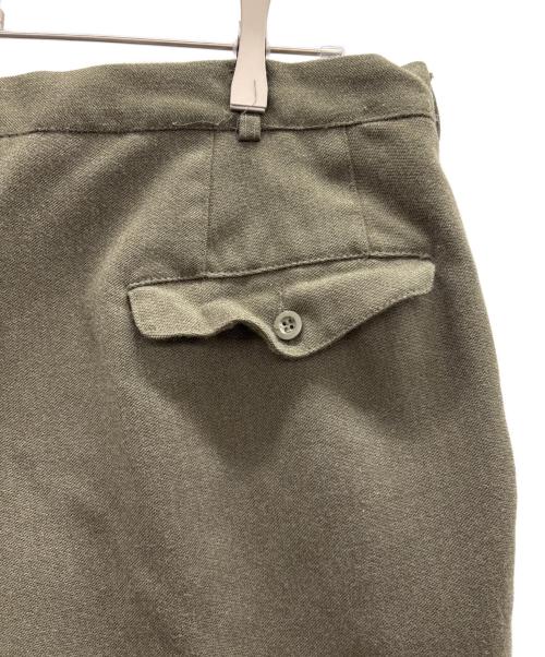 NOBLAND（ノーブランド）NOBLAND (ノーブランド) スラックス カーキ サイズ:不明の古着・服飾アイテム