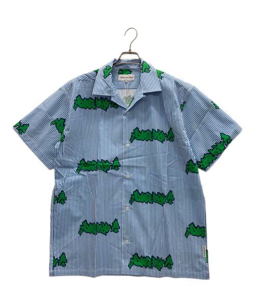 BlackEyePatch（ブラックアイパッチ）BlackEyePatch (ブラックアイパッチ) 半袖シャツ ブルー×ホワイト サイズ:XL 未使用品の古着・服飾アイテム
