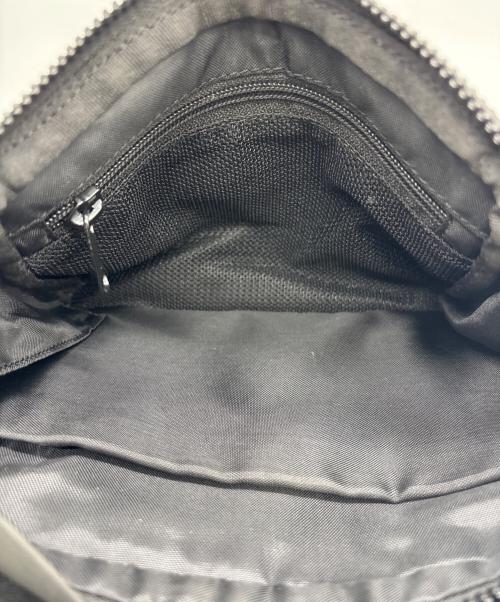 THE NORTH FACE（ザ ノース フェイス）THE NORTH FACE (ザ ノース フェイス) ナイロンショルダーバッグ グレーの古着・服飾アイテム