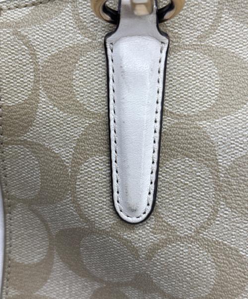 COACH（コーチ）COACH (コーチ) ショルダーバッグ ホワイト×ベージュの古着・服飾アイテム