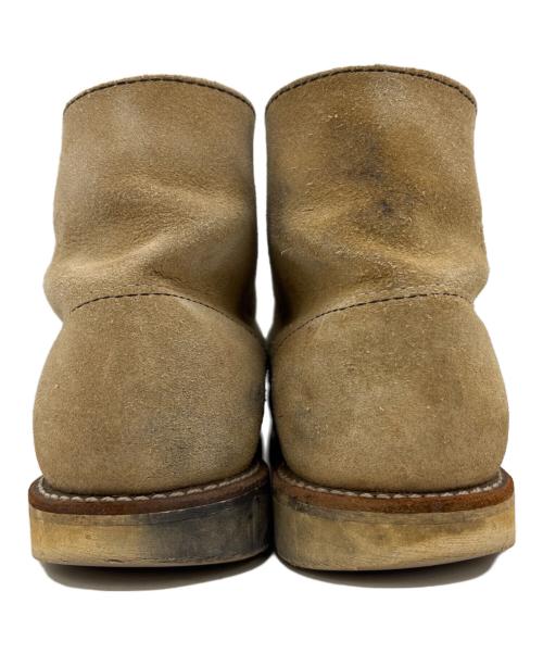 RED WING（レッドウィング）RED WING (レッドウィング) ブーツ ベージュ サイズ:EUR40の古着・服飾アイテム