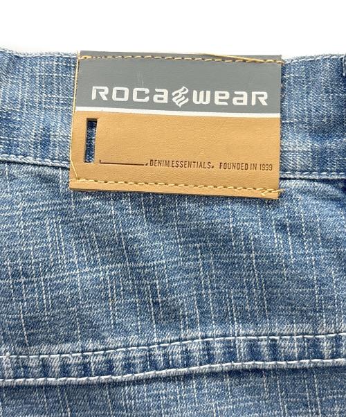 ROCA WEAR（ロカウェア）ROCA WEAR (ロカウェア) デニムパンツ ライトインディゴ サイズ:34W×34L 未使用品の古着・服飾アイテム
