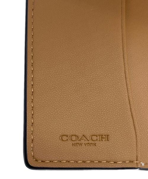 COACH（コーチ）COACH (コーチ) エッセンシャル 6 リング キー ケース ホワイトの古着・服飾アイテム