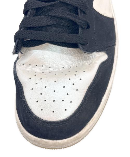NIKE（ナイキ）NIKE (ナイキ) AIR JORDAN1 Mid ブラック×ホワイト サイズ:27の古着・服飾アイテム