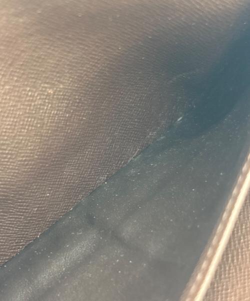 LOUIS VUITTON（ルイ ヴィトン）LOUIS VUITTON (ルイ ヴィトン) 長財布 ブラウンの古着・服飾アイテム