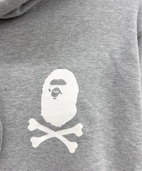 A BATHING APE PIRATE（アベイシングエイプ パイレーツ）A BATHING APE PIRATE (アベイシングエイプ パイレーツ) プリントパーカー グレー サイズ:XLの古着・服飾アイテム