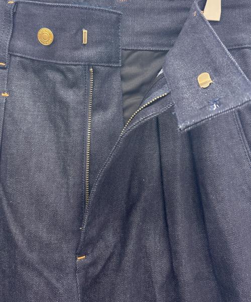 BONBON（ボンボン）BONBON (ボンボン) ワイドタックデニムパンツ ネイビー サイズ:Lの古着・服飾アイテム