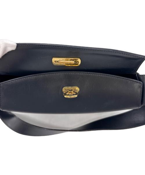 Salvatore Ferragamo（サルヴァトーレ フェラガモ）Salvatore Ferragamo (サルヴァトーレ フェラガモ) ショルダーバッグ ネイビーの古着・服飾アイテム