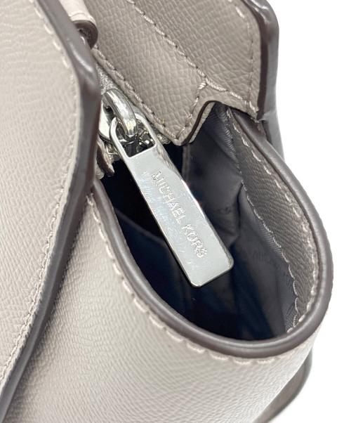 MICHAEL KORS（マイケルコース）MICHAEL KORS (マイケルコース) ショルダートートバッグ グレーの古着・服飾アイテム