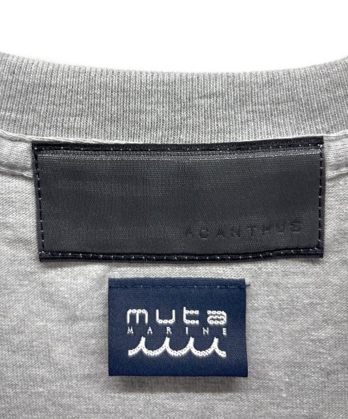 muta MARINE（ムータマリン）muta MARINE (ムータマリン) acanthus (アカンサス) レザーポケットTシャツ グレー サイズ:Sの古着・服飾アイテム