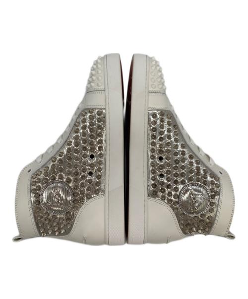 Christian Louboutin（クリスチャン・ルブタン）Christian Louboutin (クリスチャン・ルブタン) YANG LOUIS FLAT ホワイト サイズ:39 1/2の古着・服飾アイテム