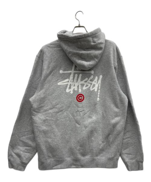 stussy（ステューシー）stussy (ステューシー) プルオーバーパーカー グレー サイズ:XLの古着・服飾アイテム