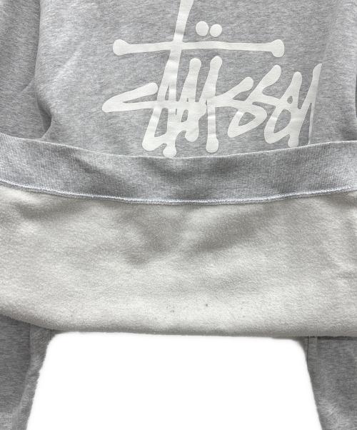 stussy（ステューシー）stussy (ステューシー) プルオーバーパーカー グレー サイズ:XLの古着・服飾アイテム