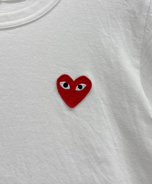 PLAY COMME des GARCONS（プレイコムデギャルソン）PLAY COMME des GARCONS (プレイコムデギャルソン) ハートTシャツ ホワイト サイズ:Mの古着・服飾アイテム