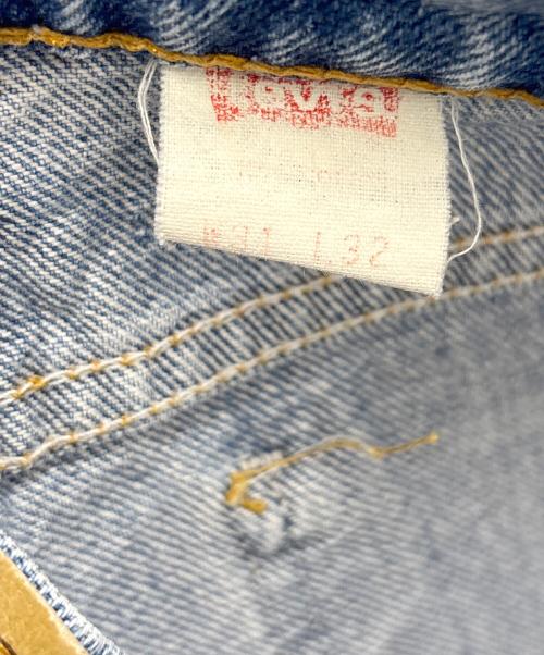 LEVI'S（リーバイス）LEVI'S (リーバイス) テーパードジーンズ ブルー サイズ:W31×L32の古着・服飾アイテム