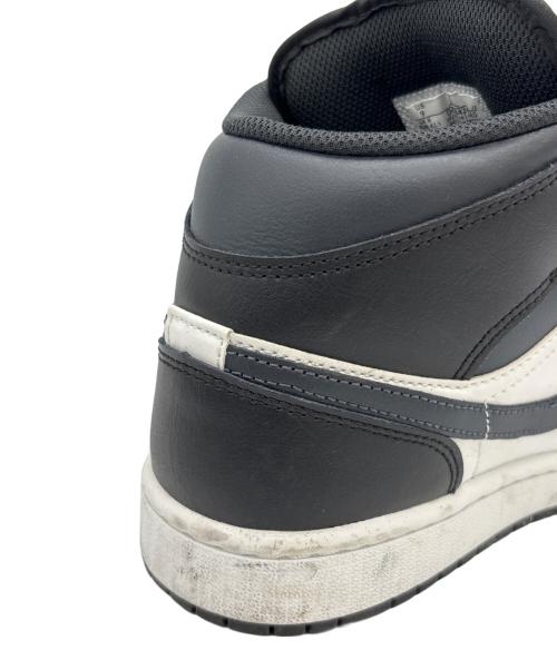NIKE（ナイキ）NIKE (ナイキ) AIR JORDAN 1 MID ブラック×ホワイト サイズ:27の古着・服飾アイテム