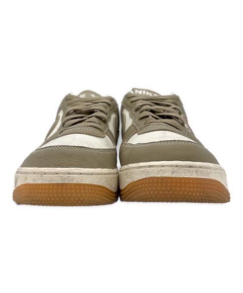NIKE（ナイキ）NIKE (ナイキ) AIR FORCE1 ベージュ×ホワイト サイズ:27の古着・服飾アイテム