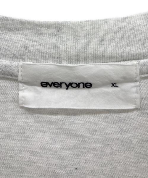 everyone（エブリワン）everyone (エブリワン) ロゴプリントTシャツ グレー サイズ:XLの古着・服飾アイテム