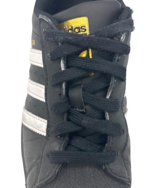adidas（アディダス）adidas (アディダス) SUPER STAR ブラック×ホワイト サイズ:23の古着・服飾アイテム