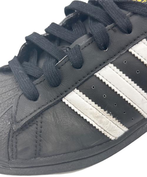 adidas（アディダス）adidas (アディダス) SUPER STAR ブラック×ホワイト サイズ:23の古着・服飾アイテム