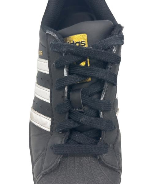 adidas（アディダス）adidas (アディダス) SUPER STAR ブラック×ホワイト サイズ:23の古着・服飾アイテム