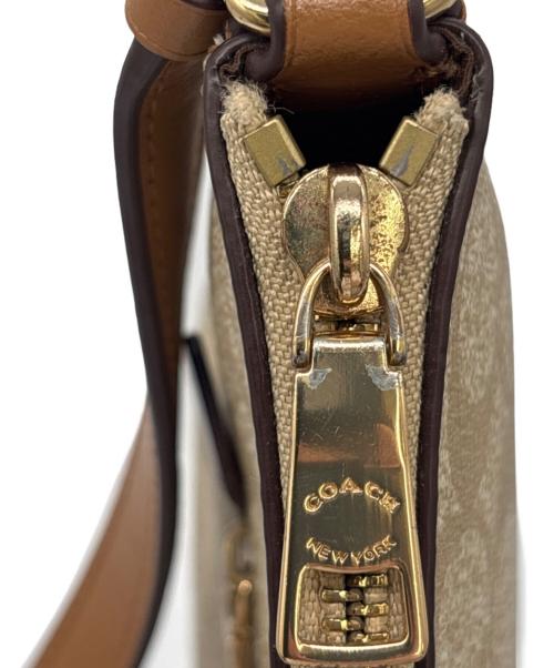 COACH（コーチ）COACH (コーチ) ショルダーバッグ ベージュの古着・服飾アイテム
