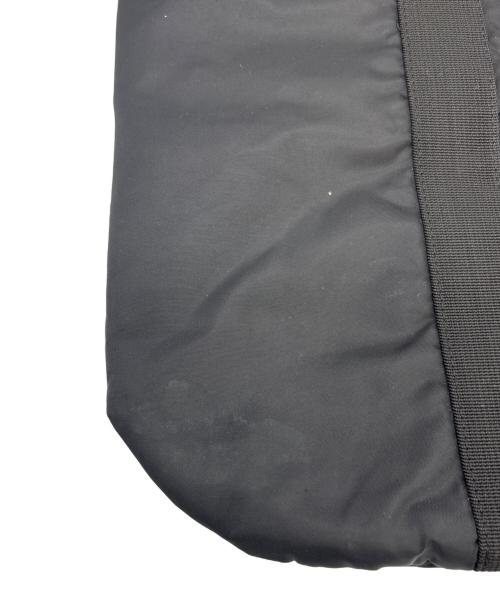 uniform experiment（ユニフォームエクスペリメント）uniform experiment (ユニフォームエクスペリメント) ALPHA INDUSTRIES. ショルダーバッグ ブラック×オレンジの古着・服飾アイテム